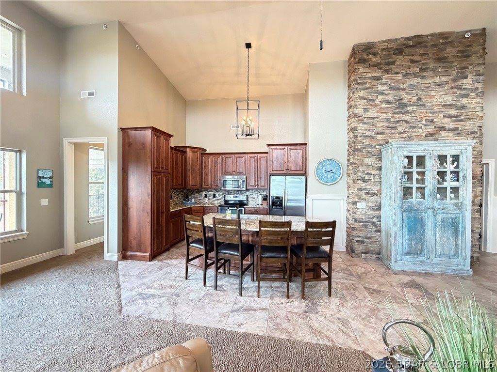 3168 Twin Rivers Point, Camdenton, MO 65020