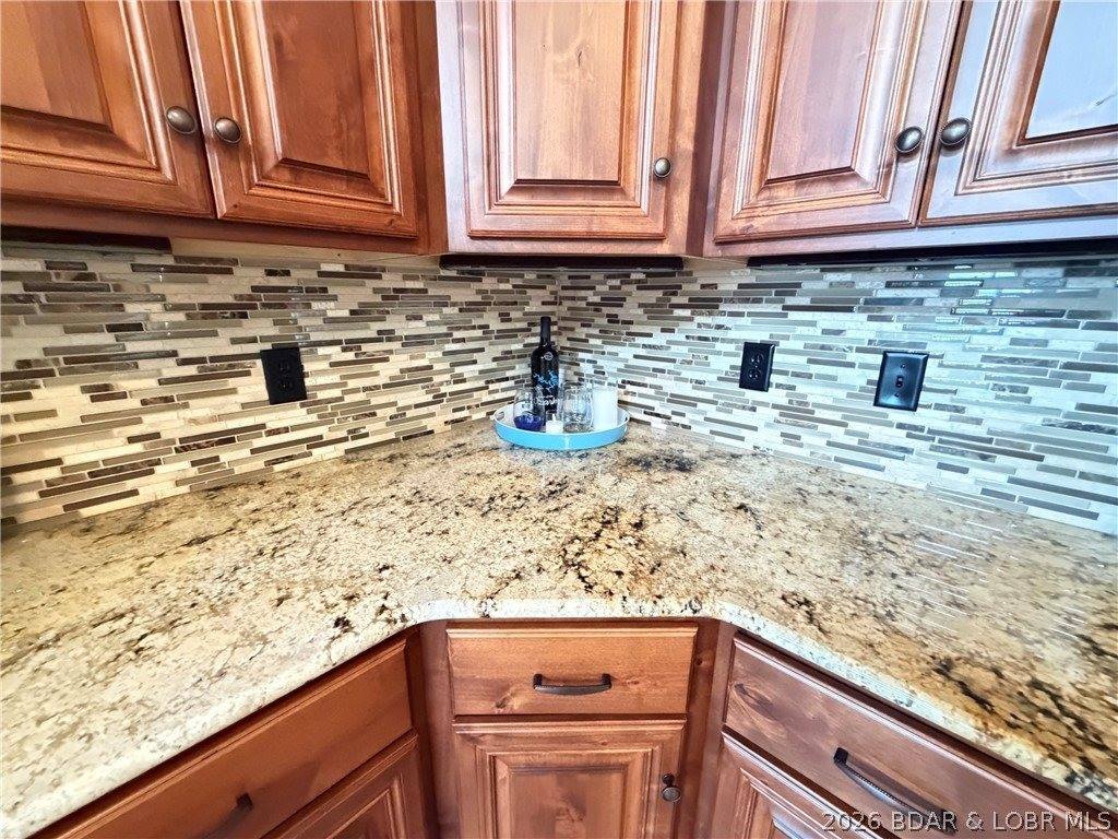 3168 Twin Rivers Point, Camdenton, MO 65020