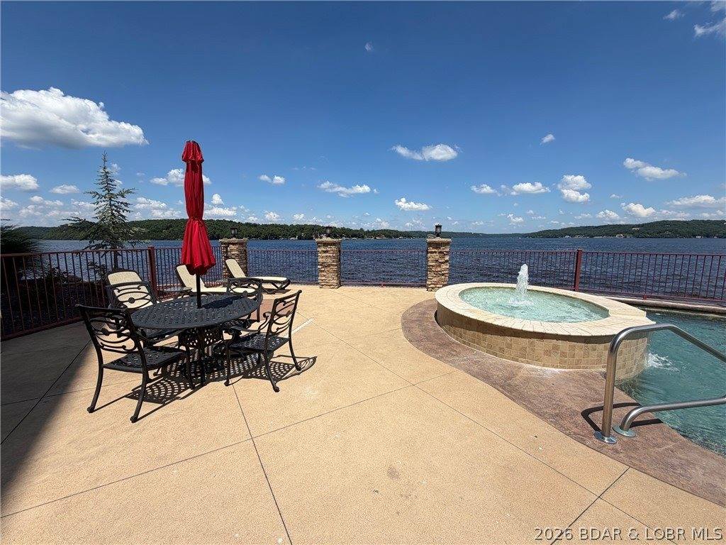 3168 Twin Rivers Point, Camdenton, MO 65020