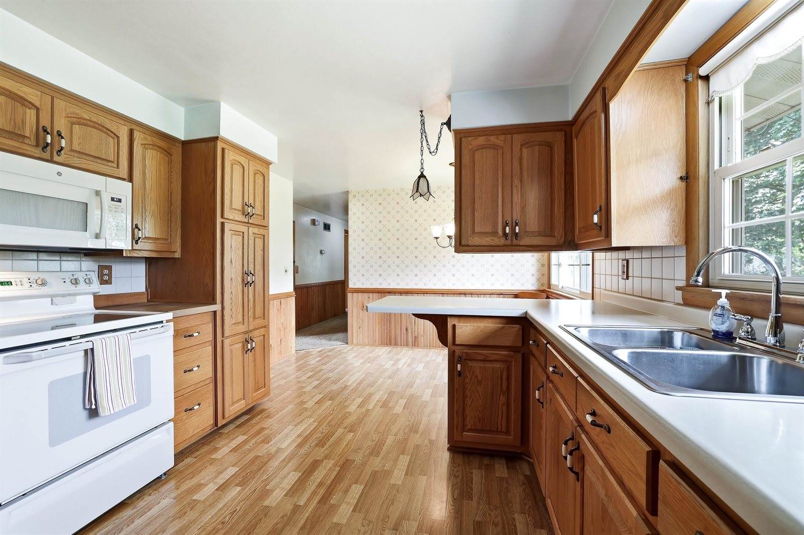 2416 Center Street, Stevens Point, WI 54481