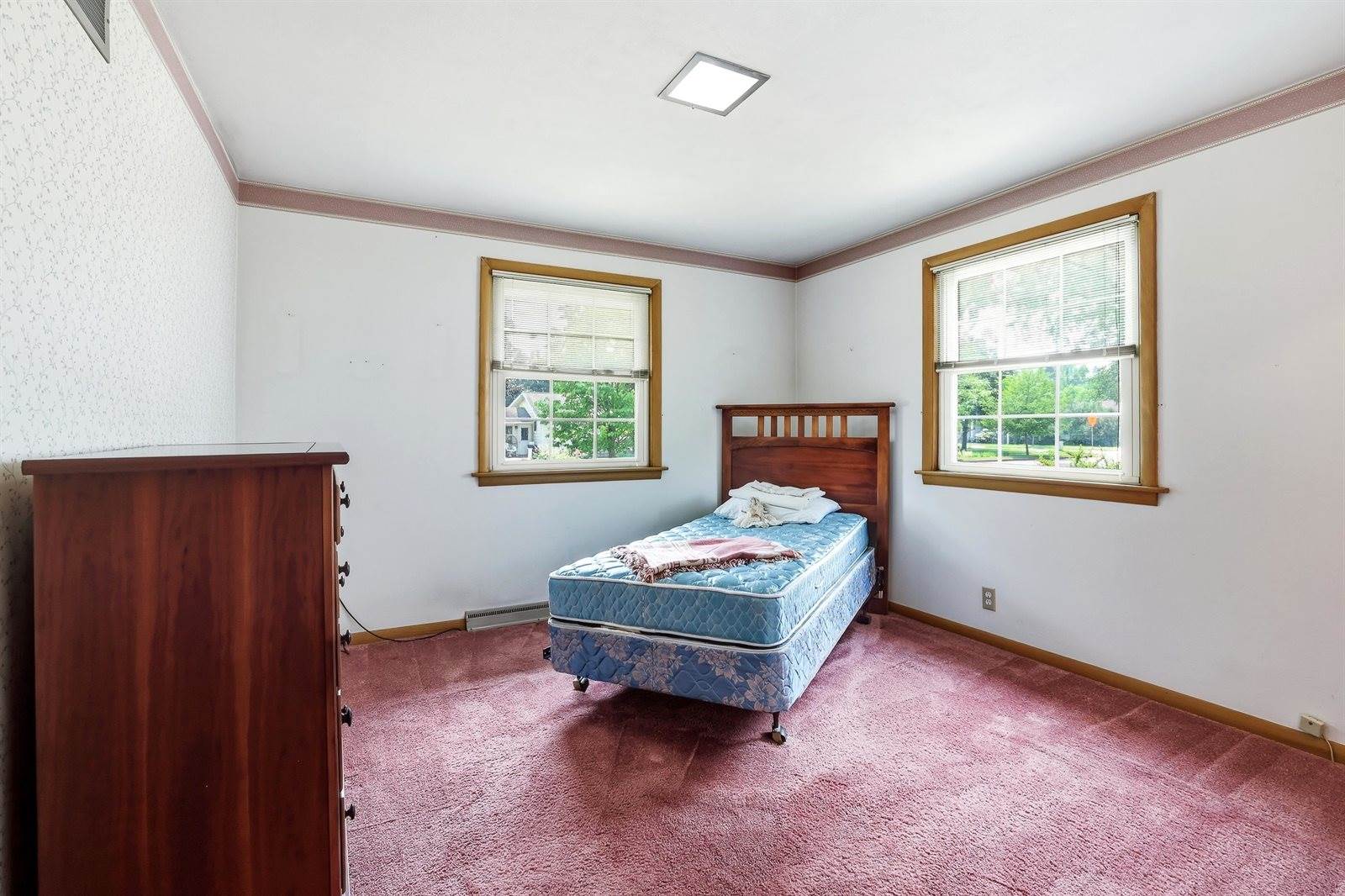 2416 Center Street, Stevens Point, WI 54481