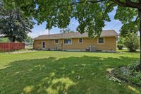 2416 Center Street, Stevens Point, WI 54481