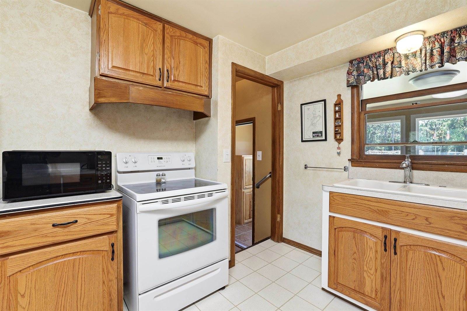 521 Mc Dill Avenue, Stevens Point, WI 54481