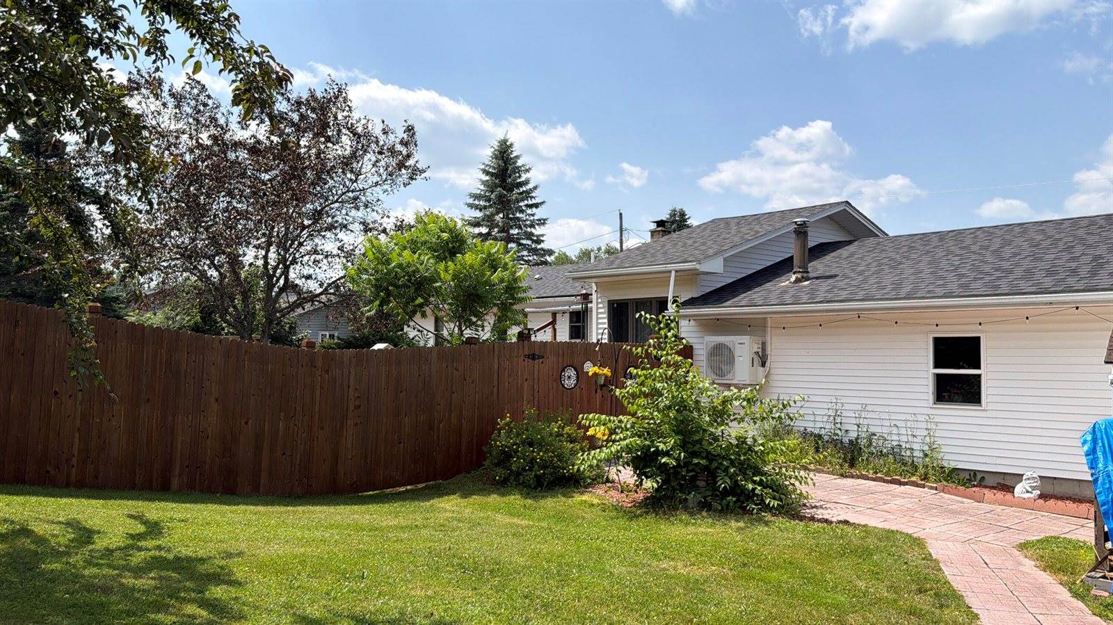 140 26th Avenue, Madawaska, ME 04756