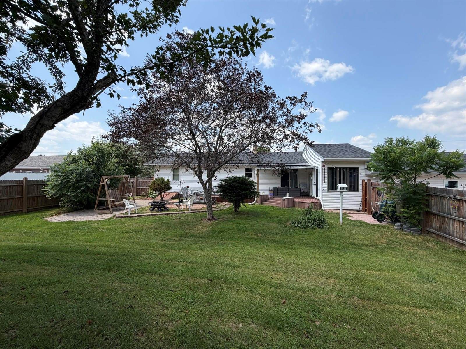 140 26th Avenue, Madawaska, ME 04756