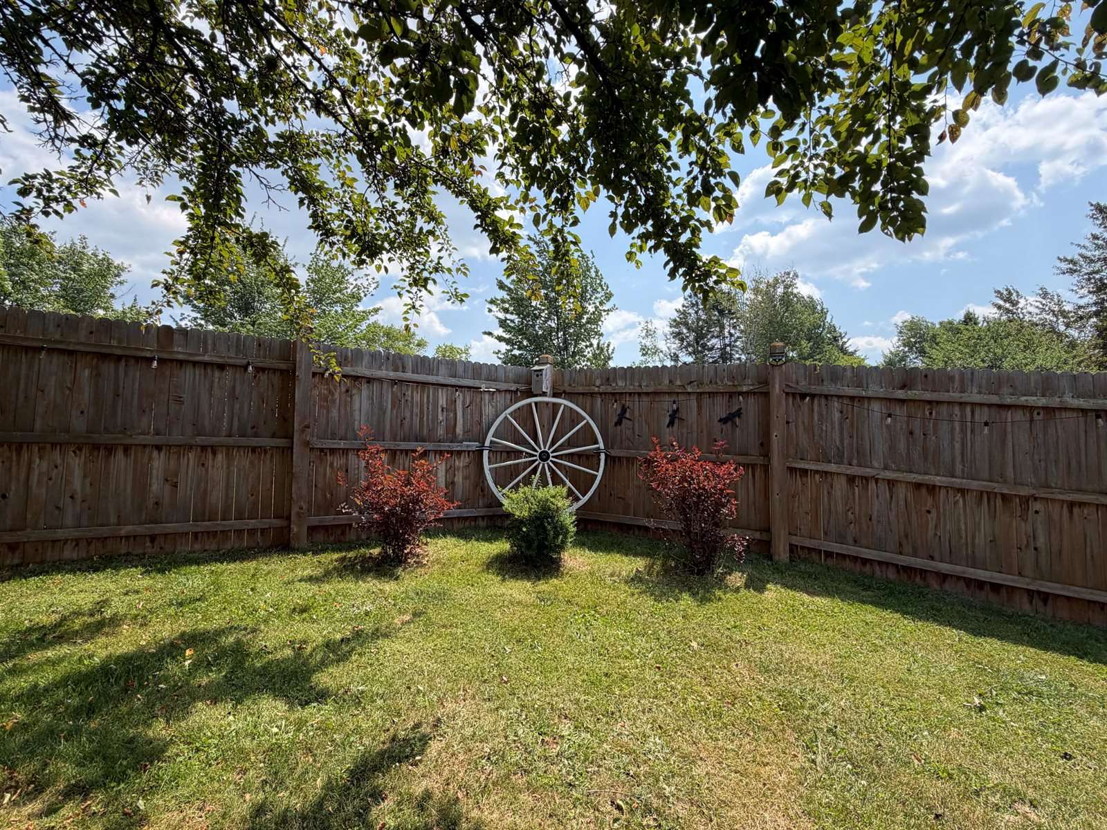 140 26th Avenue, Madawaska, ME 04756