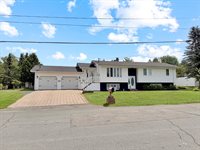 140 26th Avenue, Madawaska, ME 04756