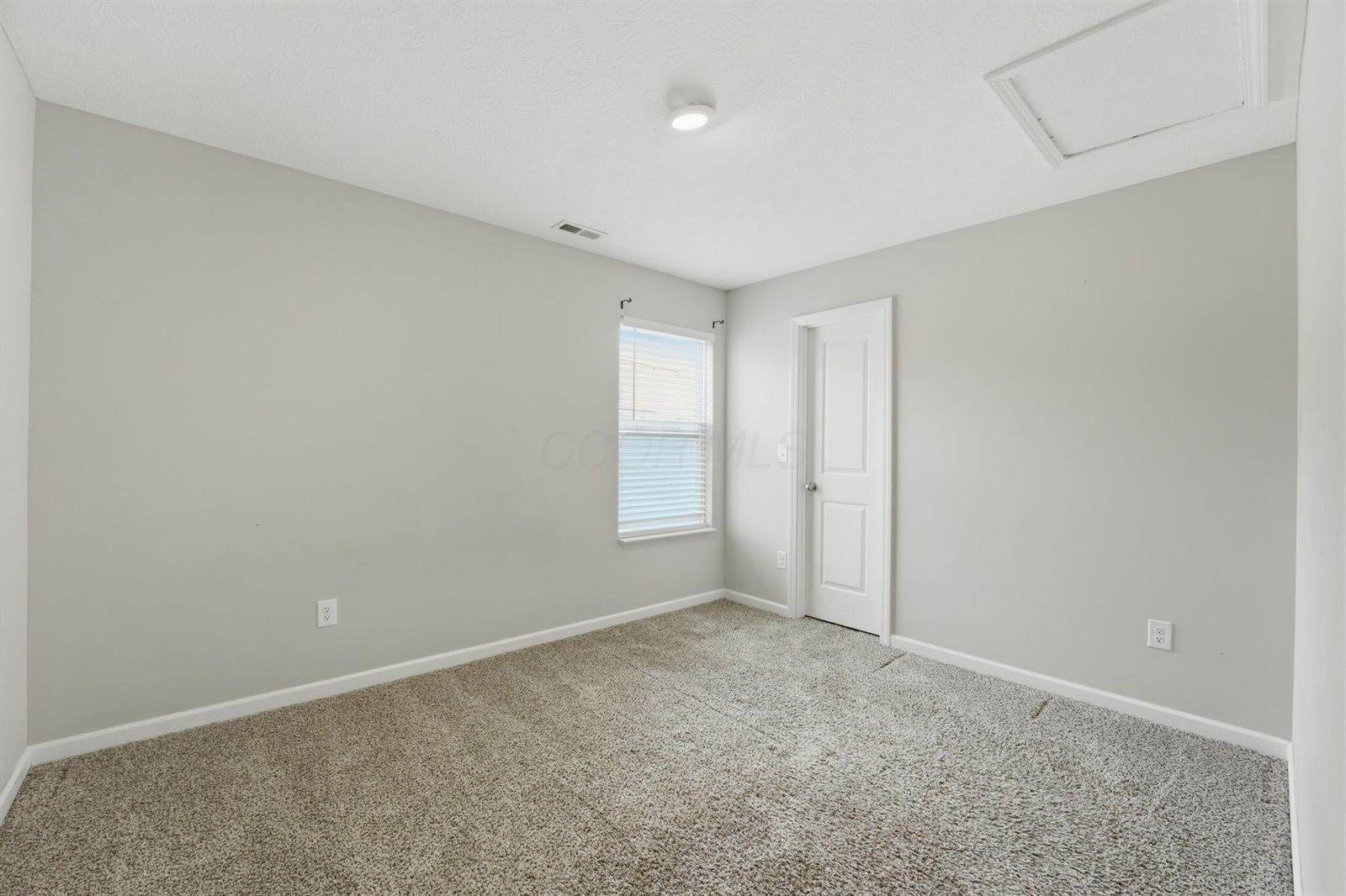 496 Wingate Place North, Mount Sterling, OH 43143