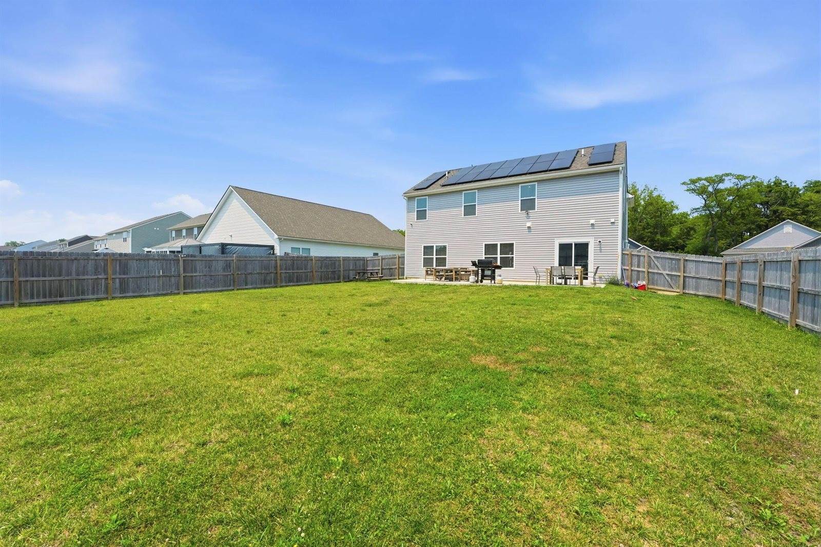 496 Wingate Place North, Mount Sterling, OH 43143