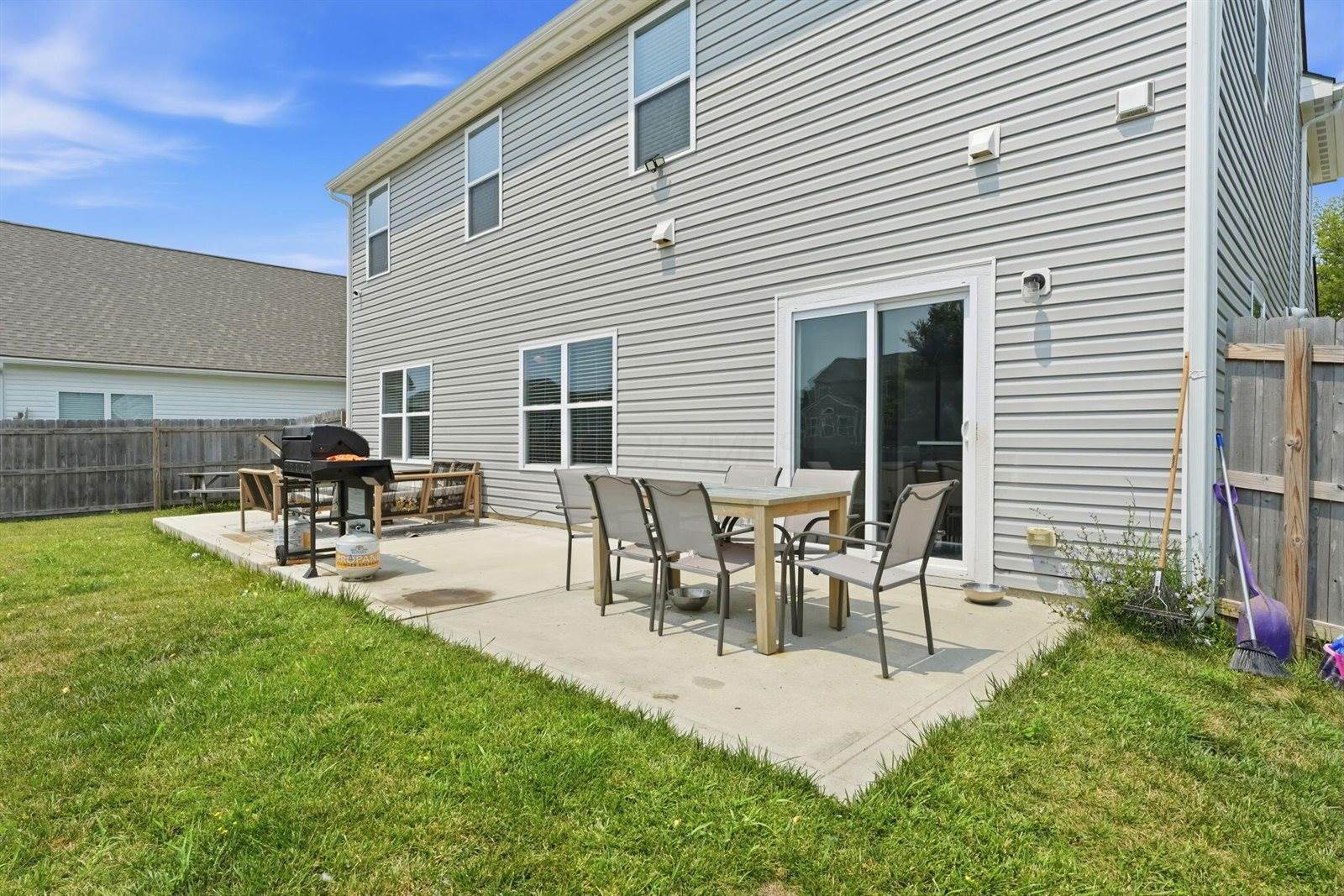 496 Wingate Place North, Mount Sterling, OH 43143