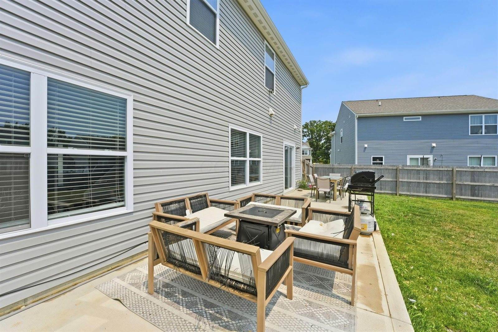 496 Wingate Place North, Mount Sterling, OH 43143