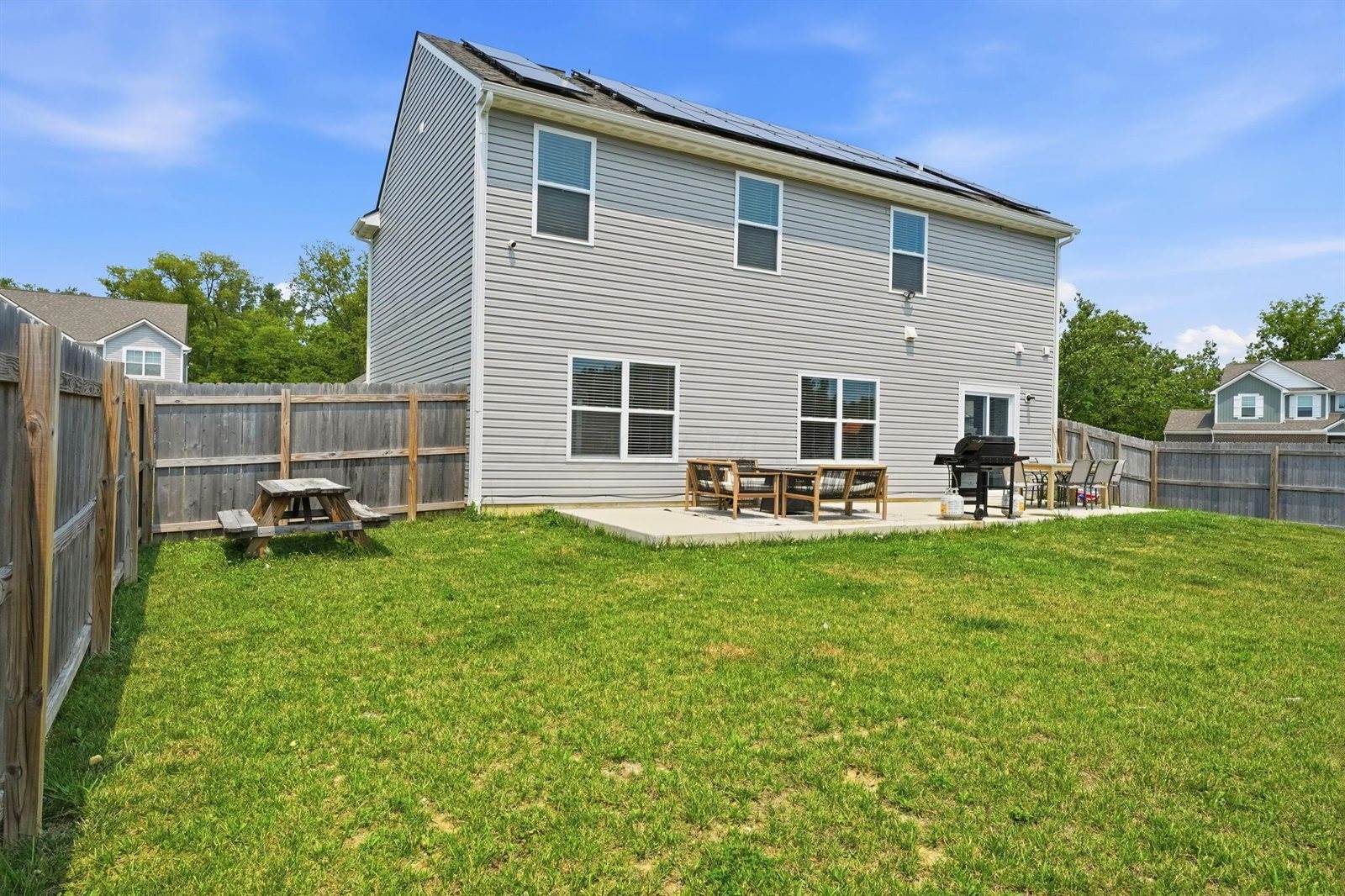 496 Wingate Place North, Mount Sterling, OH 43143