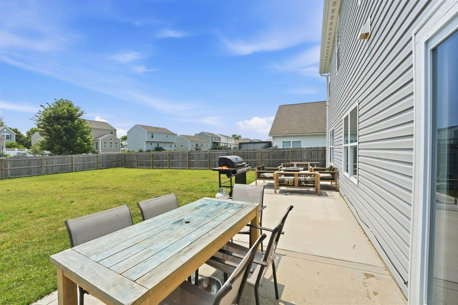 496 Wingate Place North, Mount Sterling, OH 43143