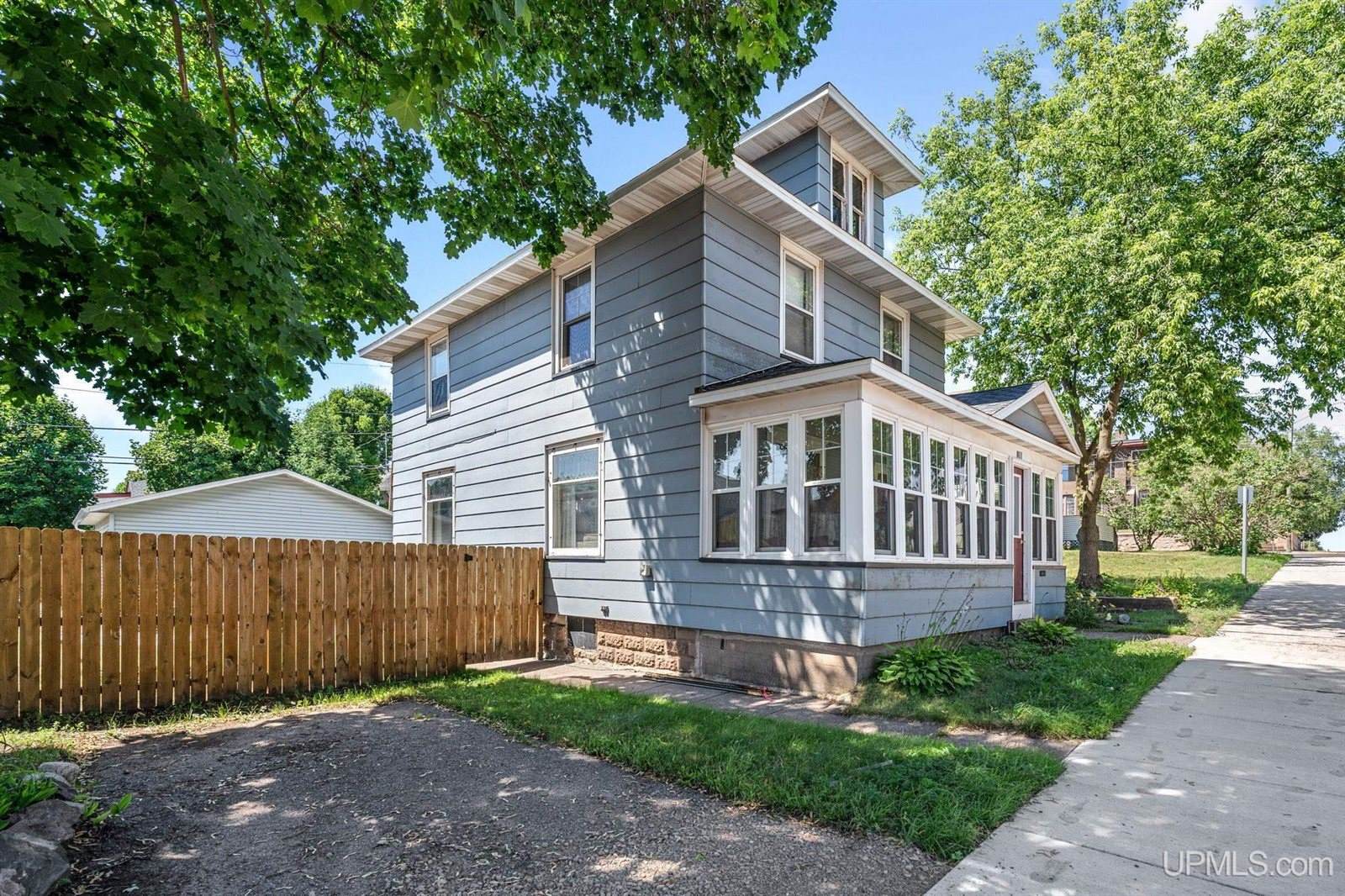 811 N Third Street, Ishpeming, MI 49849