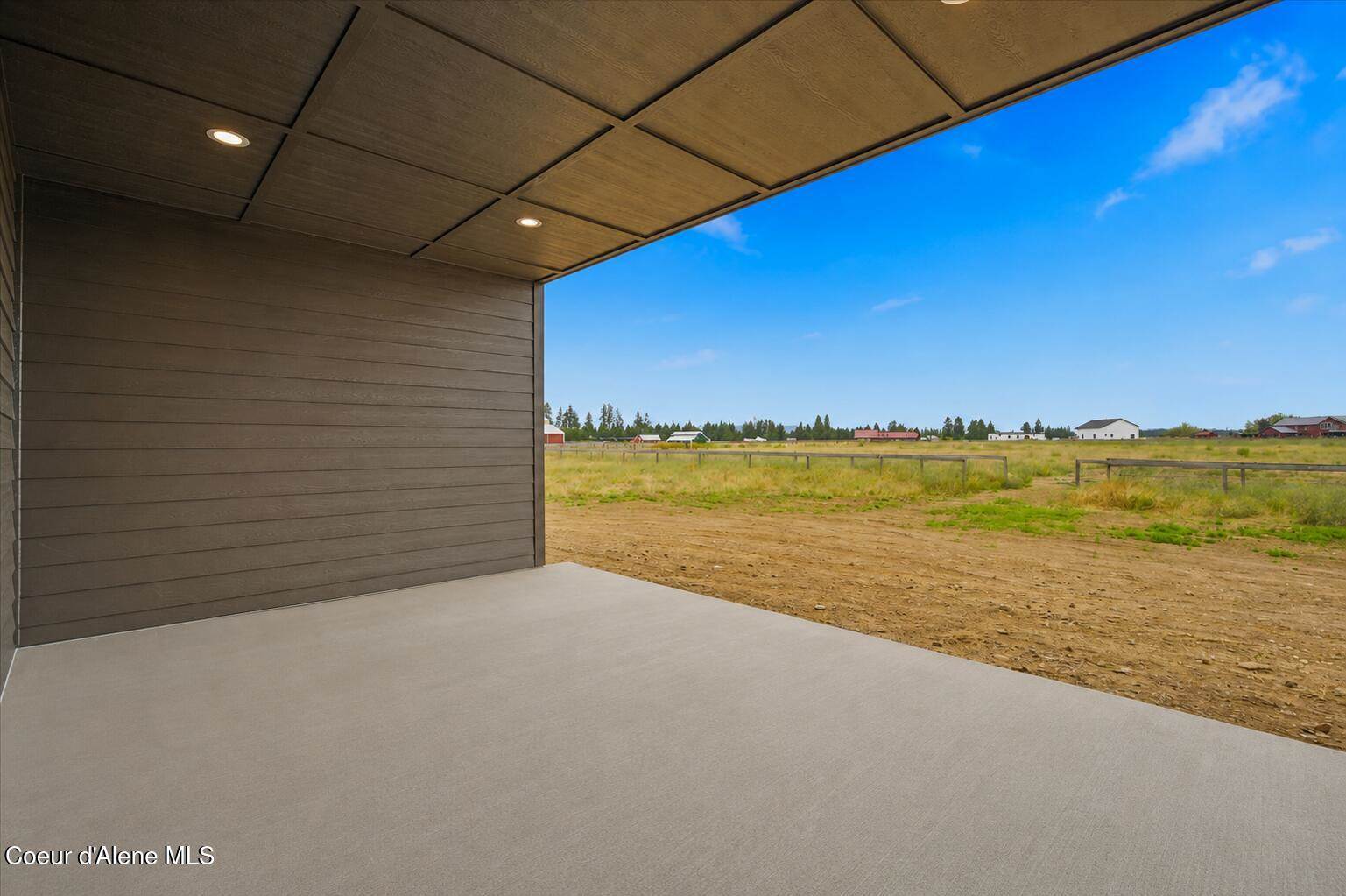 1971 East Yellow Pine Ave, Athol, ID 83801