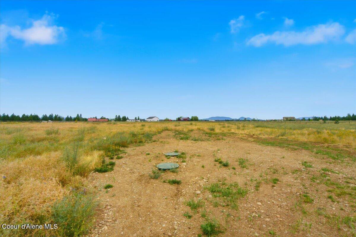 1971 East Yellow Pine Ave, Athol, ID 83801