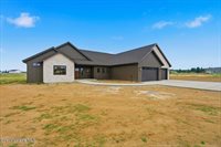 1971 East Yellow Pine Ave, Athol, ID 83801