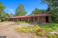 436 Cambridge Street, Fredericksburg, VA 22405