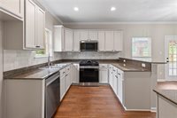 2323 Carisbrooke Loop, College Station, TX 77845