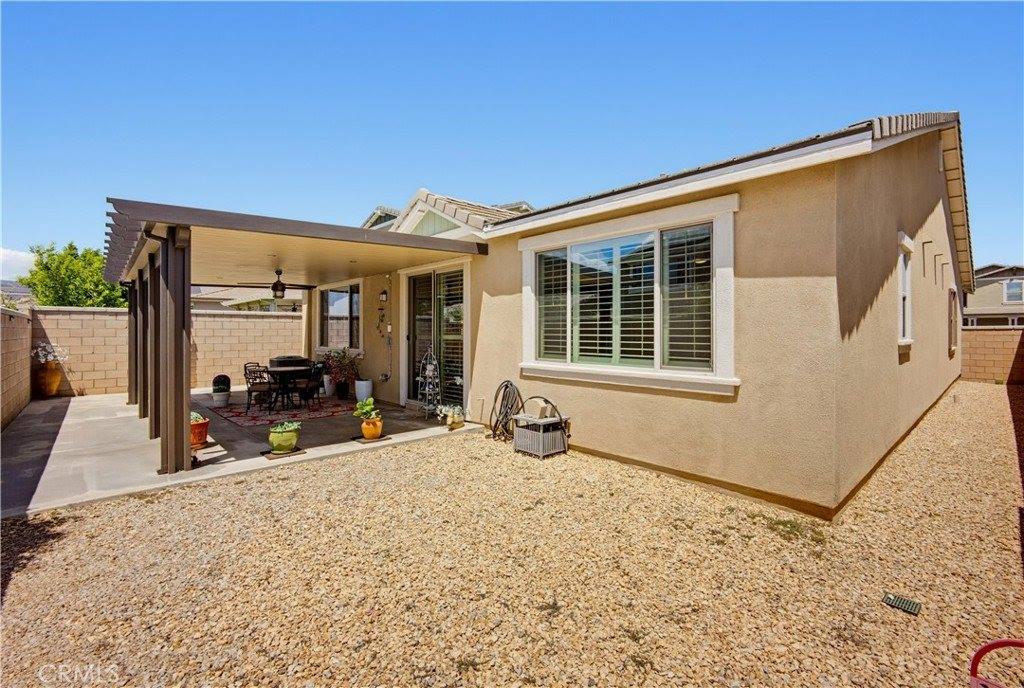 5382 Kastania, Fontana, CA 92336