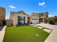 5382 Kastania, Fontana, CA 92336