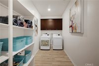 5382 Kastania, Fontana, CA 92336