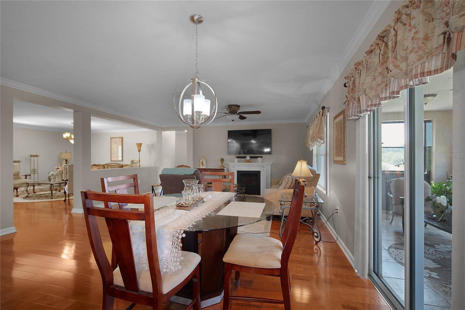 2388 Yellow Grass Court, Apopka, FL 32712