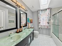 15 Cedarview Avenue, Jackson, NJ 08527
