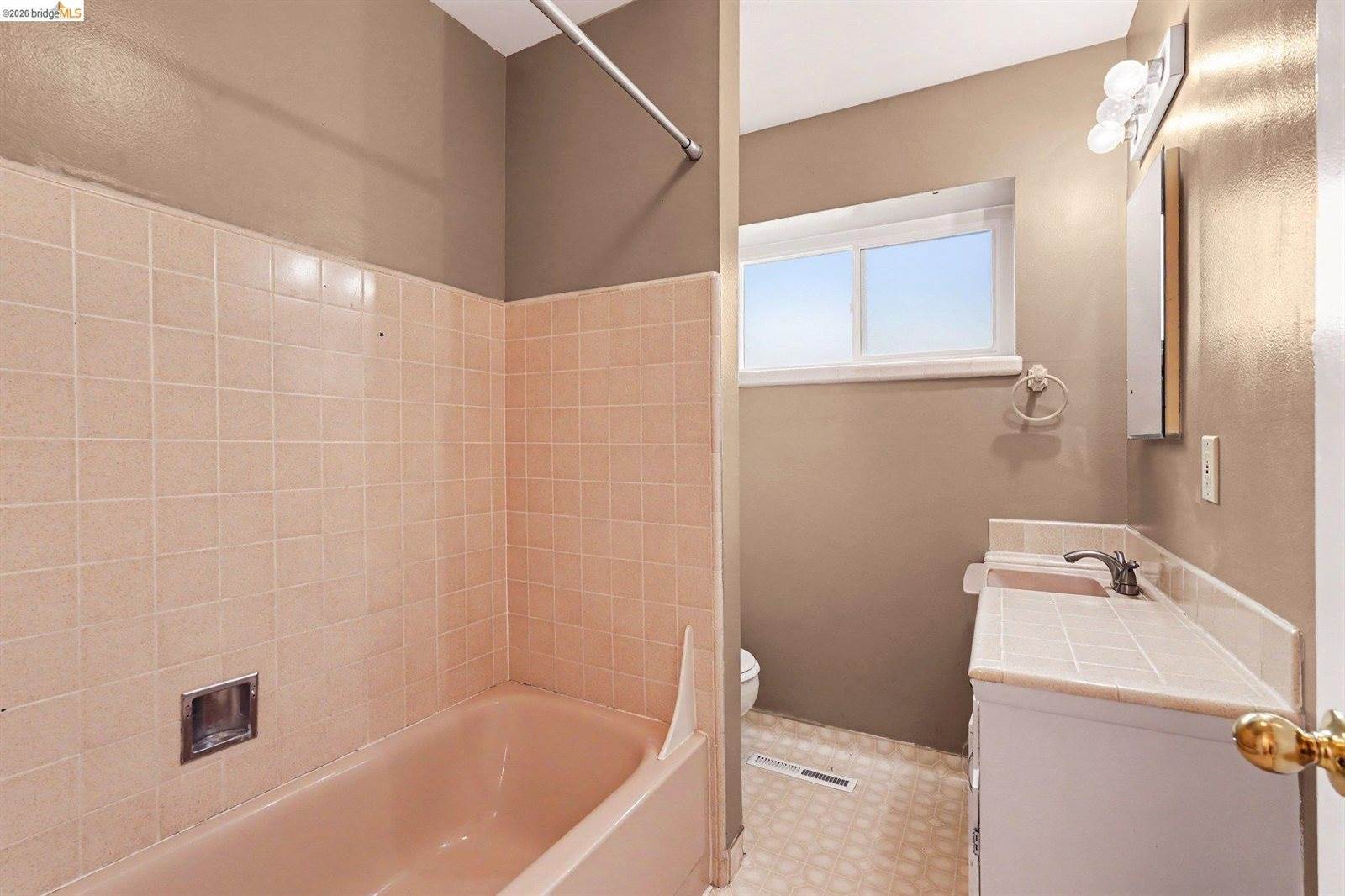 1359 Anza Way, Livermore, CA 94550