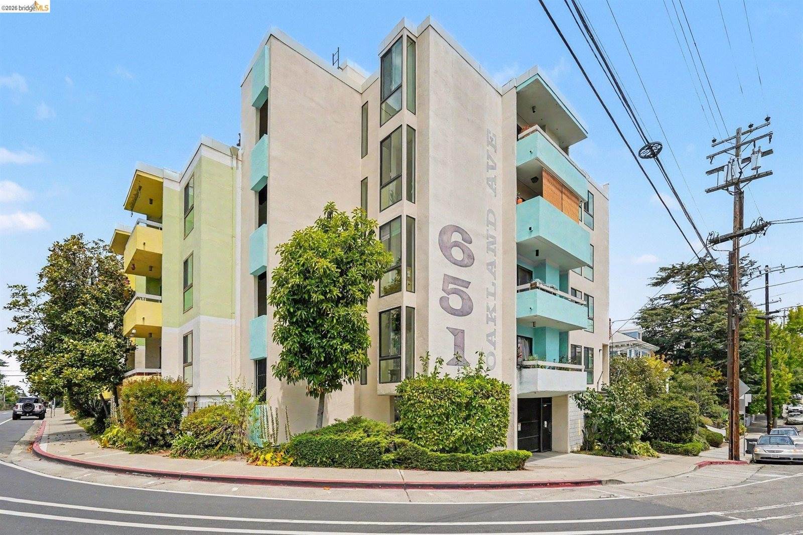 651 Oakland Ave, Oakland, CA 94611
