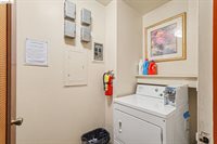 651 Oakland Ave, Oakland, CA 94611