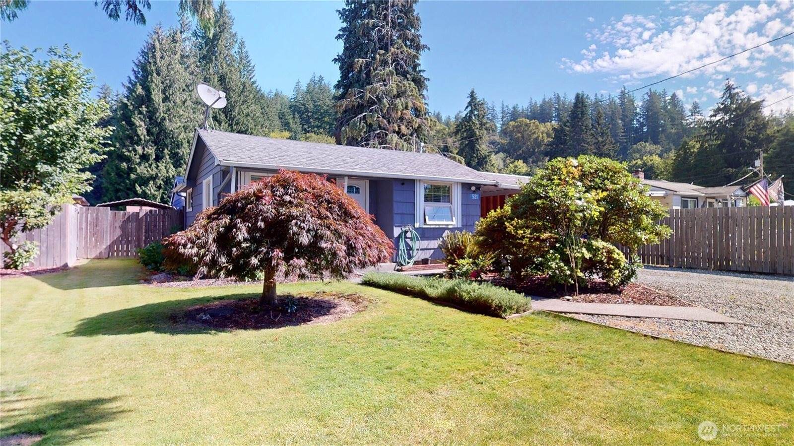 521 East Magnolia Avenue, Burlington, WA 98233