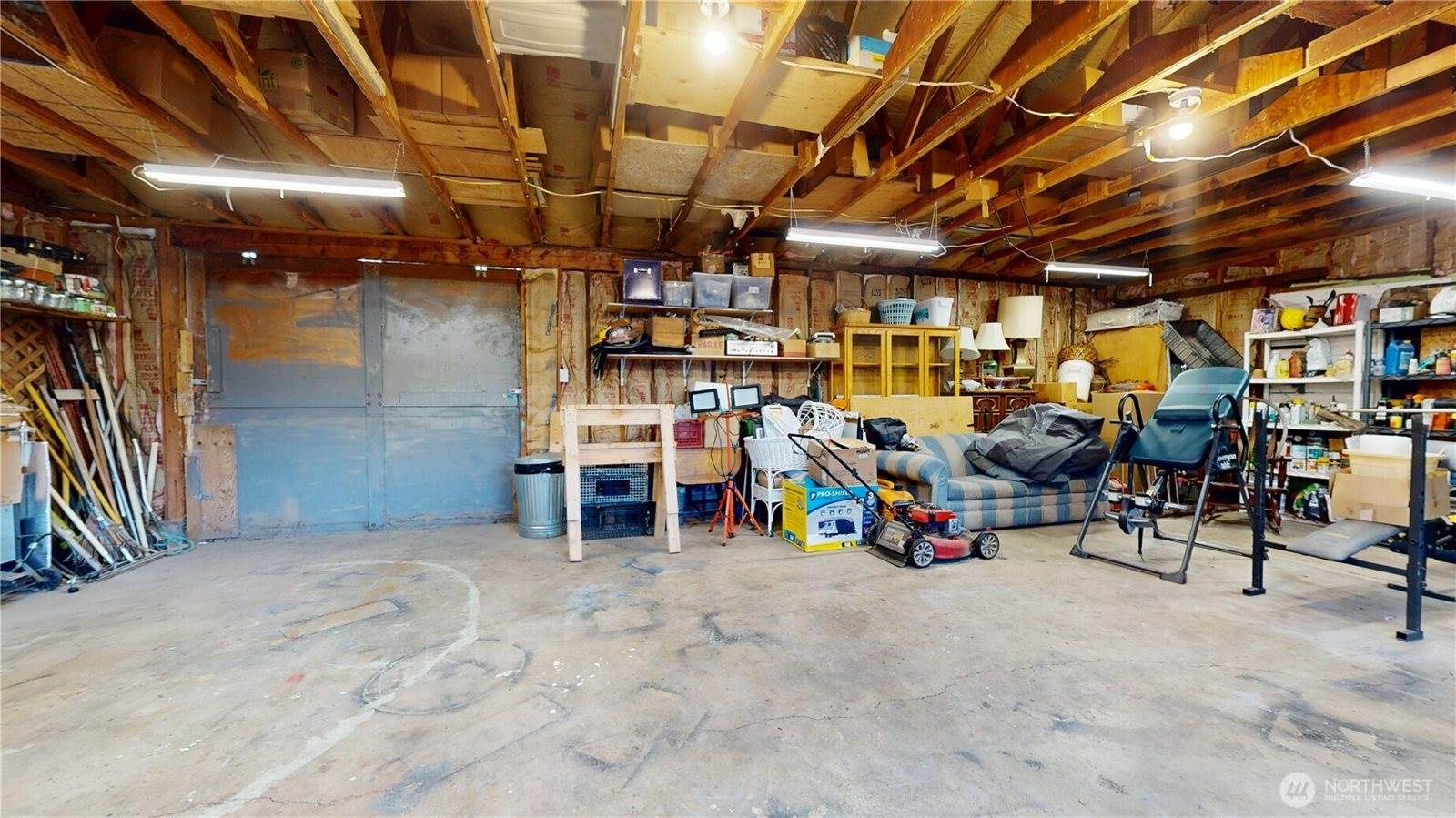 521 East Magnolia Avenue, Burlington, WA 98233
