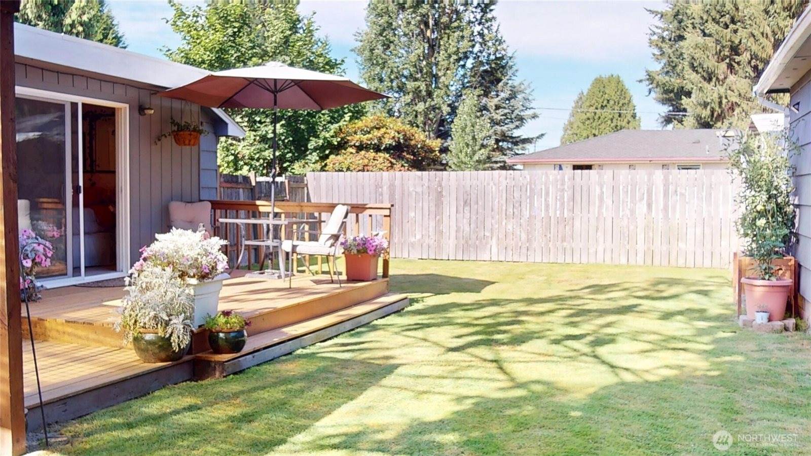 521 East Magnolia Avenue, Burlington, WA 98233