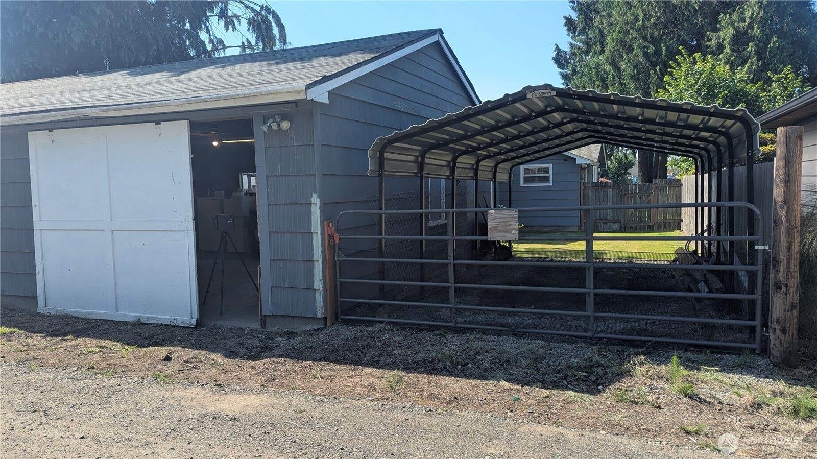 521 East Magnolia Avenue, Burlington, WA 98233
