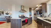 521 East Magnolia Avenue, Burlington, WA 98233