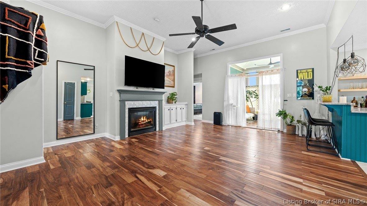 326 River Forest Parkway, Jeffersonville, IN 47130