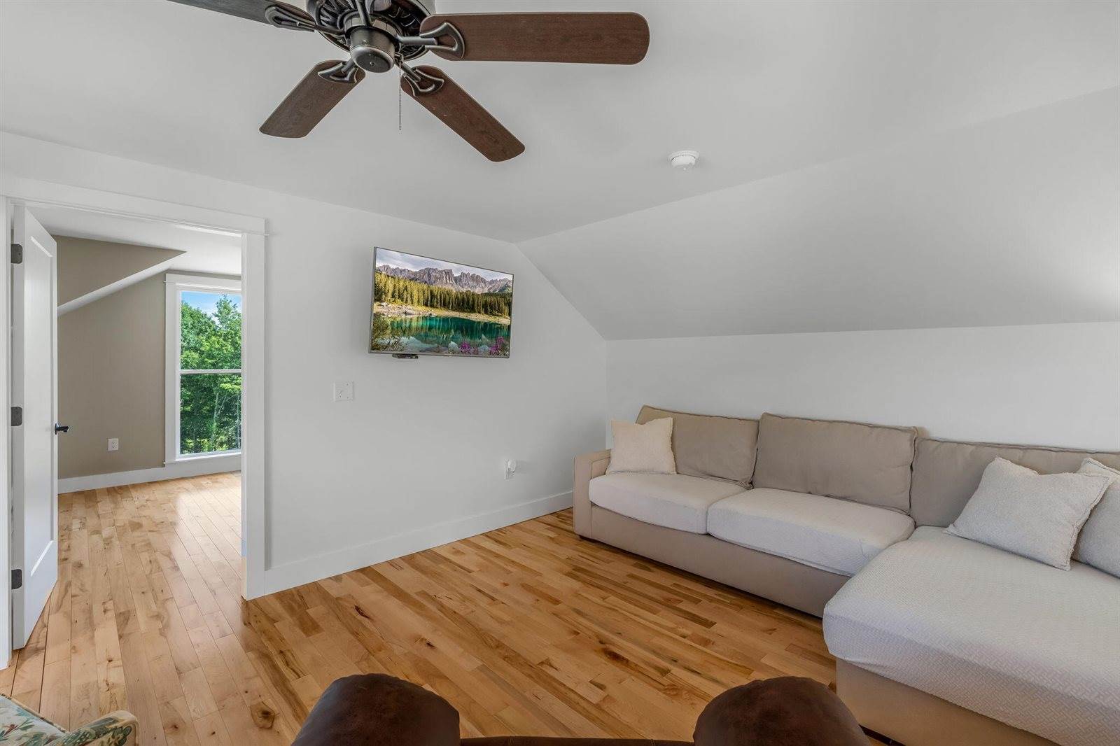 100 Easy Street, Orland, ME 04472