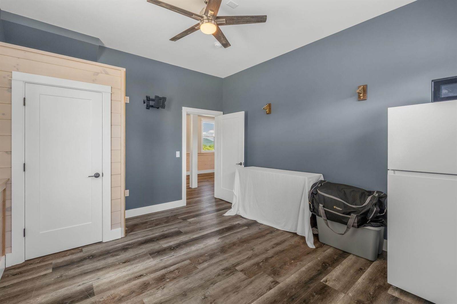 100 Easy Street, Orland, ME 04472
