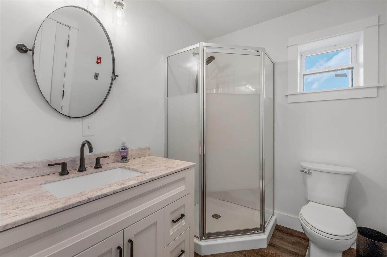 100 Easy Street, Orland, ME 04472