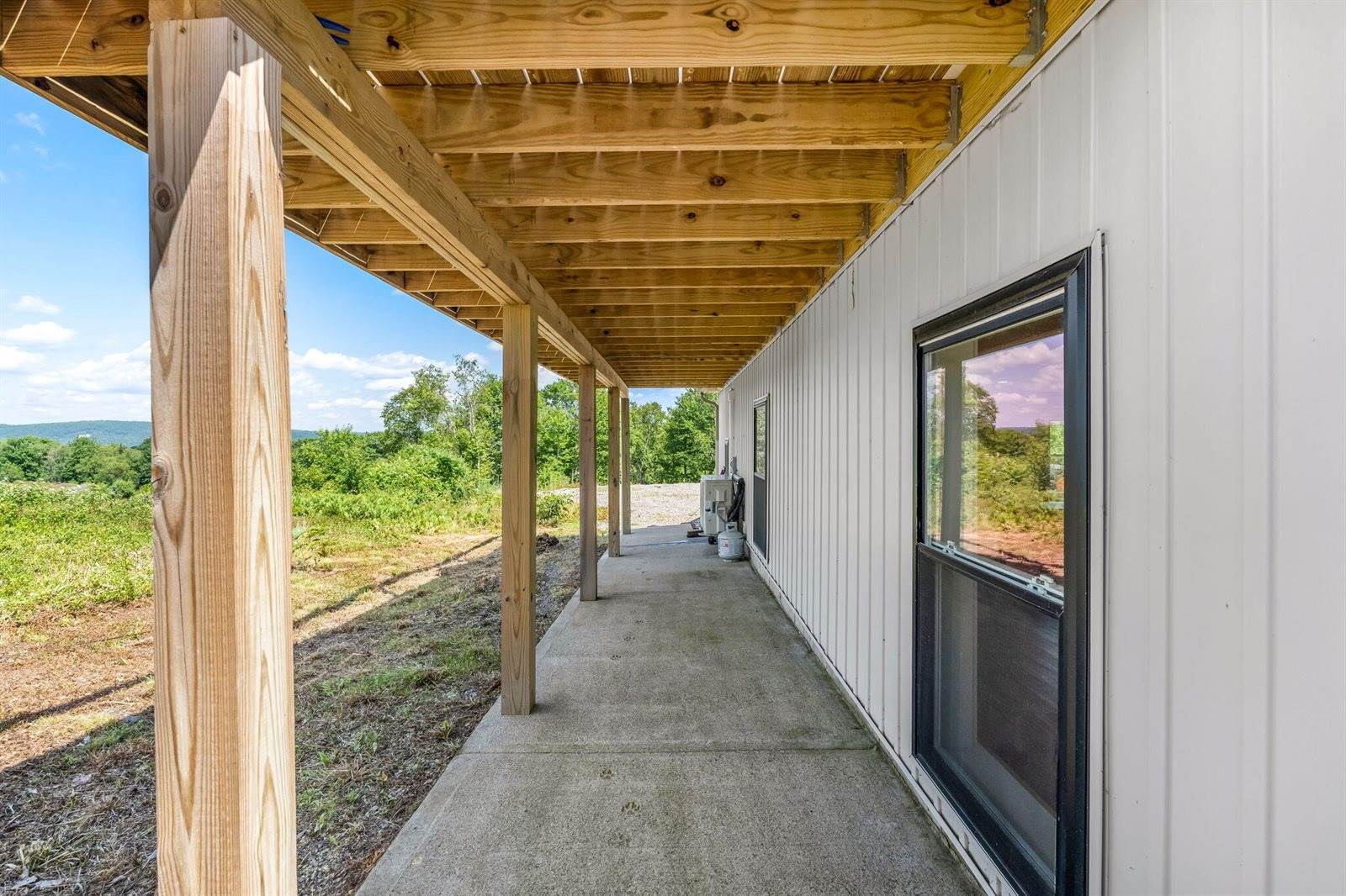100 Easy Street, Orland, ME 04472