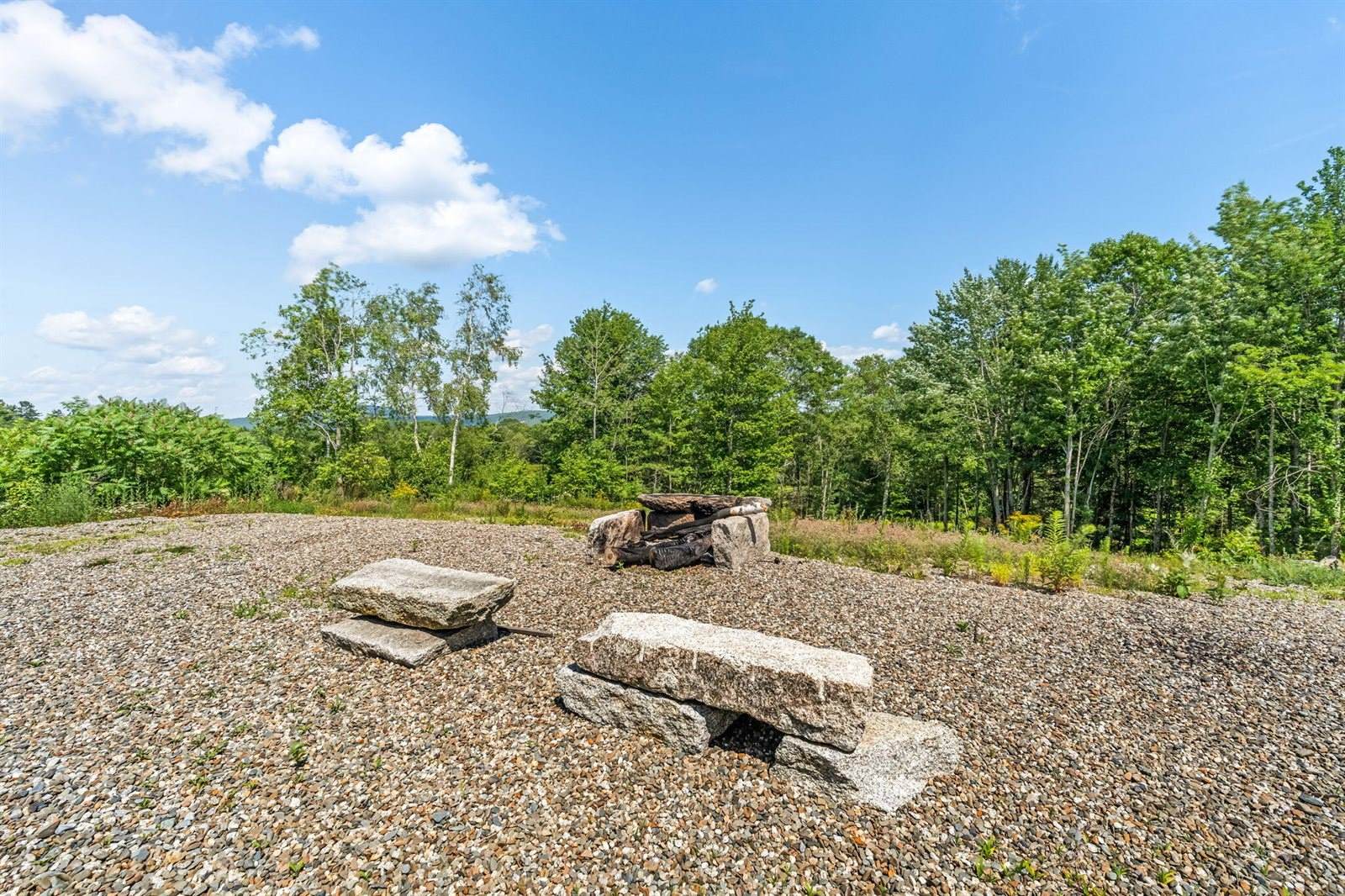 100 Easy Street, Orland, ME 04472