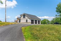 100 Easy Street, Orland, ME 04472