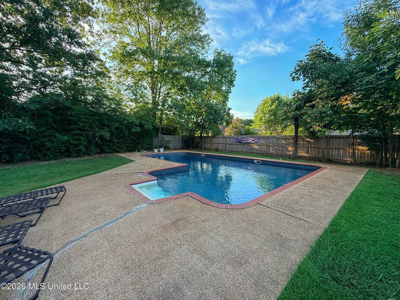 120 Oak Grove Drive, Brandon, MS 39047