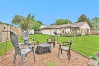 315 Thistlewood Court, League City, TX 77573