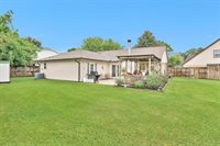 315 Thistlewood Court, League City, TX 77573
