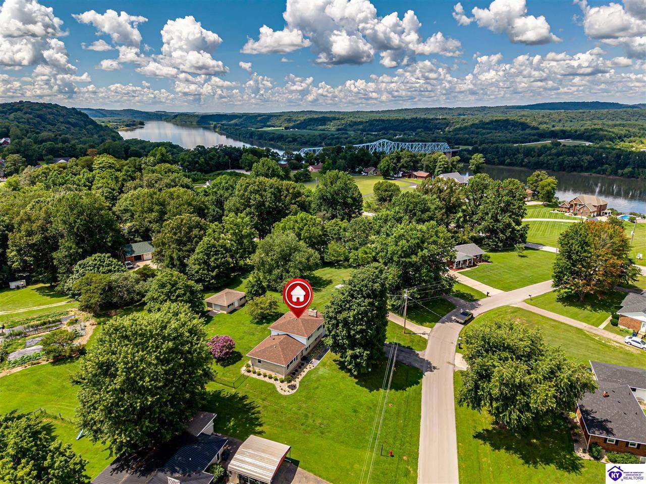 107 Donna Drive, Brandenburg, KY 40108