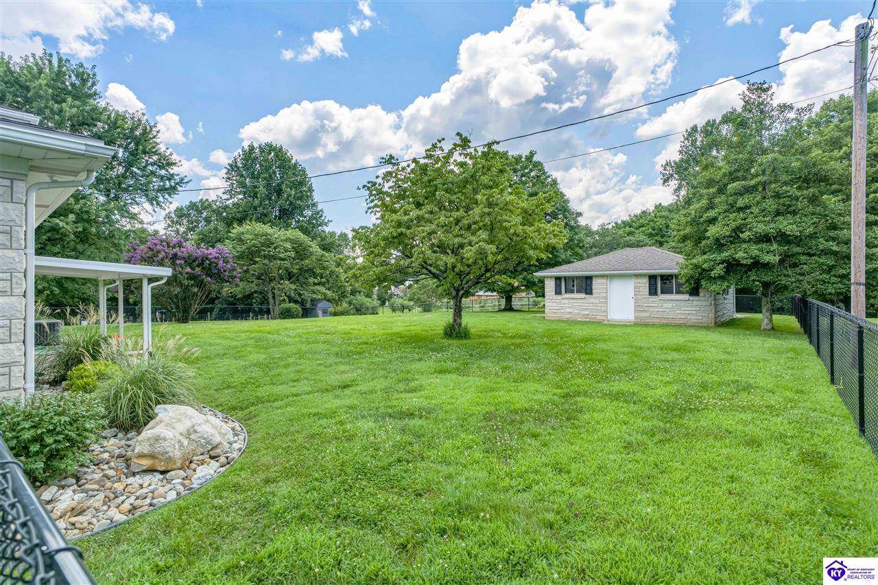 107 Donna Drive, Brandenburg, KY 40108