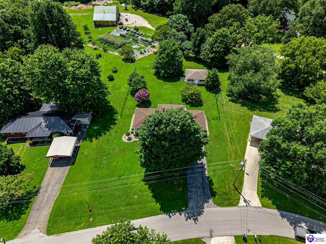 107 Donna Drive, Brandenburg, KY 40108