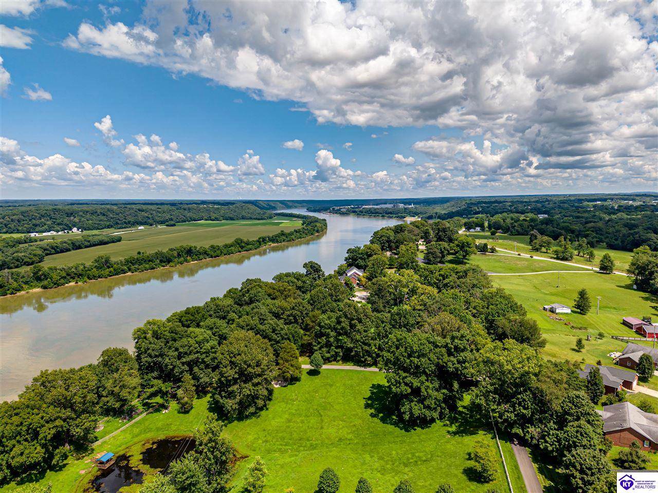 107 Donna Drive, Brandenburg, KY 40108
